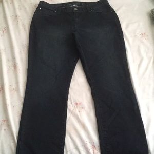 Jennifer Lopez Straight leg Jeans